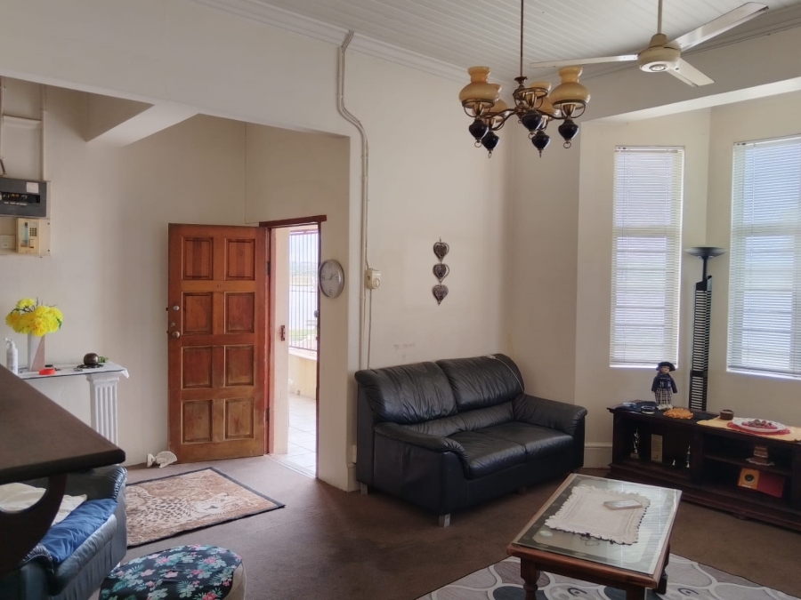 3 Bedroom Property for Sale in Swartkops Eastern Cape